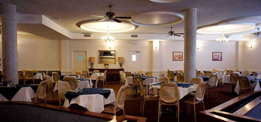 Lees Hotel Ingham Kültér fotó